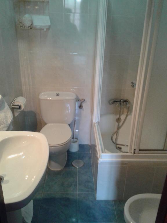 מלון ויגו Hostal Continental מראה חיצוני תמונה