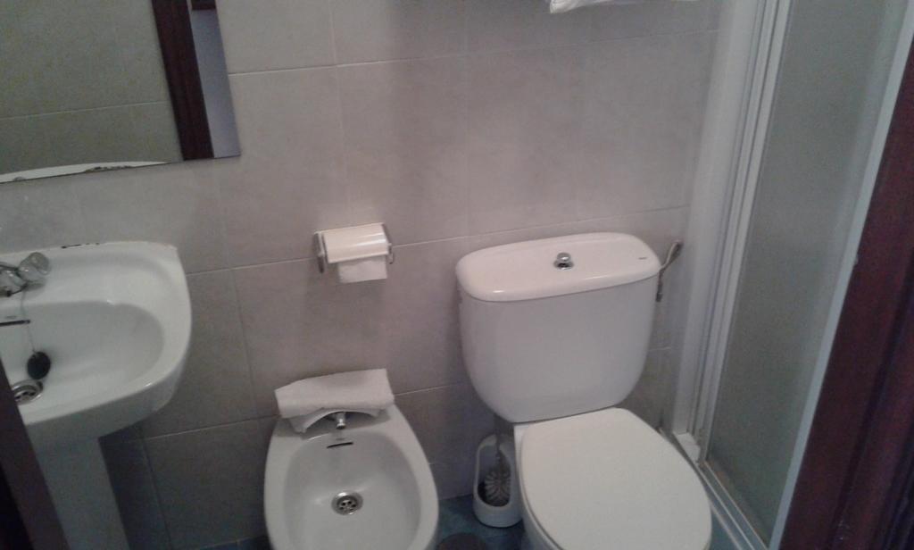 מלון ויגו Hostal Continental חדר תמונה